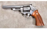 SMITH & WESSON ~ 629 ~ .44 MAGNUM - 2 of 6
