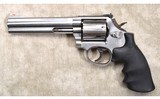 Smith & Wesson ~ 686-4 ~ .357 mag - 2 of 6