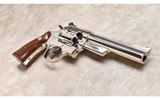 Smith & Wesson ~ Model 57 ~ .41 Magnum - 2 of 13