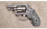SMITH & WESSON ~ 60 ~ .38 S&W SPECIAL - 2 of 6