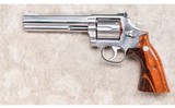 Smith & Wesson ~ Model 686 ~ .357 Magnum - 3 of 11