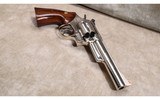 SMITH & WESSON ~ 29-2 ~ .44 MAGNUM - 3 of 5