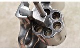 Smith & Wesson ~ Model 629-5 ~ .44 Magnum - 6 of 9