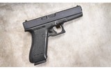 Glock ~ Model 17 ~ 9x19mm