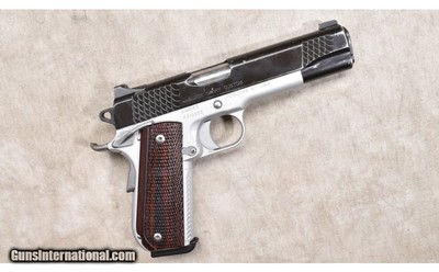 KIMBER ~ SUPER CUSTOM CARRY ~ .45 ACP