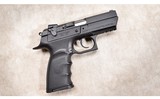 Magnum Research ~ Model Desert Eagle ~ 9mm x 19 - 1 of 8