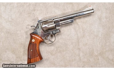 SMITH & WESSON ~ 29-2 ~ .44 MAGNUM