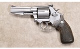 SMITH & WESSON ~ 686-6 ~ .357 MAGNUM - 2 of 8