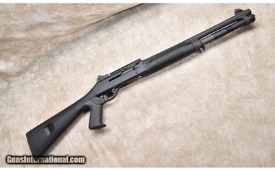 BENELLI ~ M4 ~ 12 GAUGE