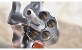 Smith & Wesson ~ Model 60-15 ~ .357 Magnum - 7 of 12