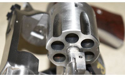 RUGER ~ REDHAWK ~ .44 MAGNUM - Image 5 of 6