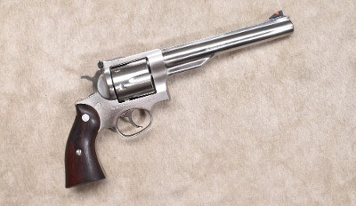 RUGER ~ REDHAWK ~ .44 MAGNUM