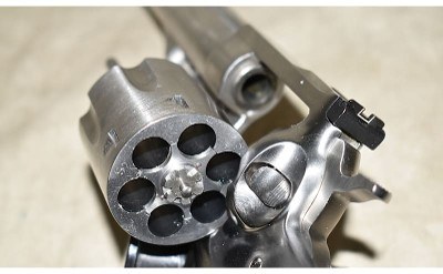 RUGER ~ REDHAWK ~ .44 MAGNUM - Image 6 of 6