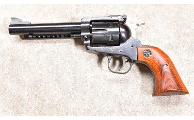 RUGER ~ NEW MODEL SUPER BLACKHAWK ~ .44 magnum