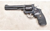SMITH & WESSON ~ 16-4 ~ .32 (H&R) MAGNUM - 2 of 8
