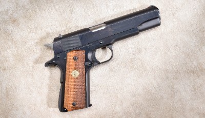 Colt ~ Government 1911A1 ~ .45 Auto