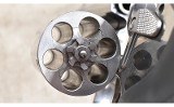 Smith & Wesson ~ Model 686-6 ~ .357 Magnum - 8 of 11