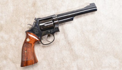 SMITH & WESSON ~ 19-3 ~ .357 MAGNUM