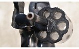 Smith & Wesson ~ Model 586-4 ~ .357 Magnum - 6 of 9