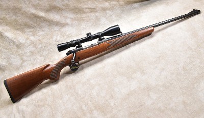 WINCHESTER ~ 70 ~ .30-06 SPRINGFIELD