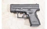 Springfield Armory ~ XD-40 ~ .40 S&W - 2 of 3