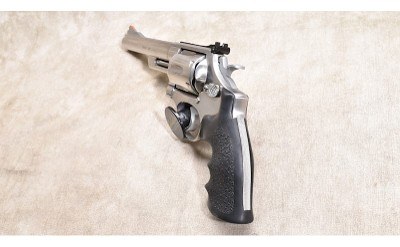 Smith & Wesson ~ 629-1 ~ .44 Magnum - Image 4 of 11