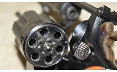 SMITH & WESSON ~ K22 OUTDOORSMAN ~ .22 LONG RIFLE - Image 8 of 9