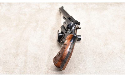 SMITH & WESSON ~ K22 OUTDOORSMAN ~ .22 LONG RIFLE - Image 4 of 9