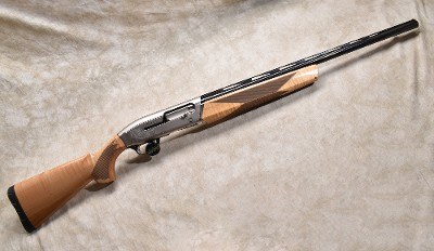BROWNING ~ MAXUS ~ 12 GAUGE - Image 1 of 11