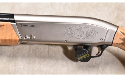 BROWNING ~ MAXUS ~ 12 GAUGE - Image 9 of 11