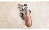 Smith & Wesson ~ 66 ~ .357 Magnum - 4 of 9