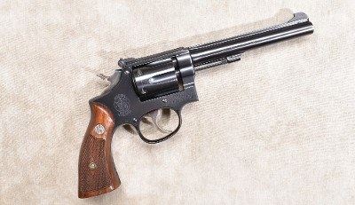 SMITH & WESSON ~ K-22 MASTERPIECE ~ .22 LONG RIFLE - Image 1 of 10