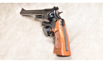 Smith & Wesson ~ 29-4 ~ .44 Magnum - Image 4 of 9