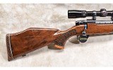 Weatherby ~ Mark V ~ .257 Weatherby Magnum - 2 of 15