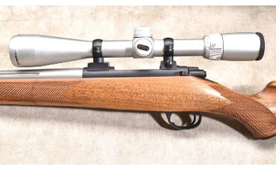 KIMBER ~ 84M VARMINT ~ .22-250 REMINGTON - Image 9 of 11