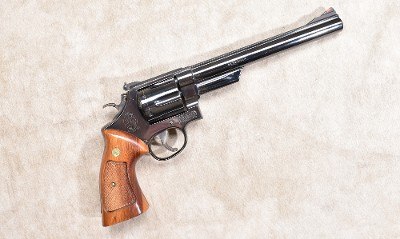 SMITH & WESSON ~ 29-2 ~ .44 MAGNUM - Image 1 of 10