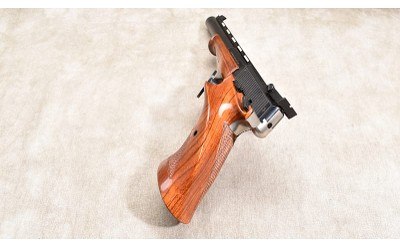 BROWNING ~ MEDALLIST ~ .22 LONG RIFLE - Image 5 of 8