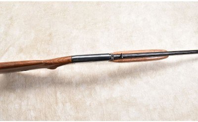 BROWNING ~ AUTO-RIFLE .22 ~ .22 SHORT - Image 5 of 11