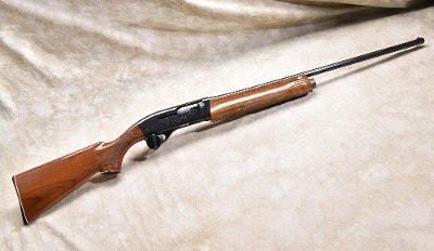 REMINGTON ~ 1100 ~ 20 GAUGE - Image 1 of 11