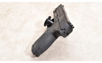 SMITH & WESSON ~ M&P9 ~ 9MM LUGER - Image 5 of 6