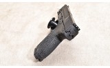 SMITH & WESSON ~ M&P9 ~ 9MM LUGER - Image 5 of 6