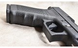 GLOCK ~ 21 ~ .45 AUTO - 3 of 6