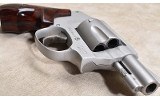 SMITH & WESSON ~ 642-2 LADYSMITH ~ .38 SPCL+P - 3 of 11