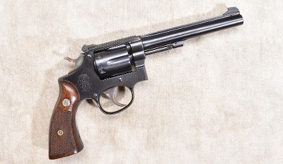 SMITH & WESSON ~ K-22 MASTERPIECE ~ .22 LONG RIFLE - Image 1 of 10