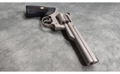 COLT ~ TROOPER MK III ~ .22 LONG RIFLE - Image 3 of 10