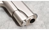 COLT ~ COMBAT COMMANDER ~ .45 AUTO - Image 4 of 6