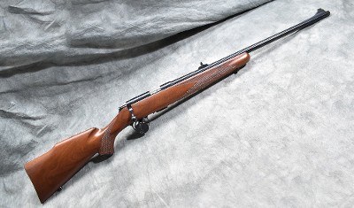 KIMBER OF OREGON ~ 82 ~ .22 WMR - Image 1 of 11