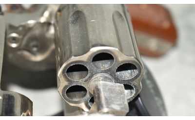 SMITH & WESSON ~ 19-3 ~ .357 MAGNUM - Image 6 of 9