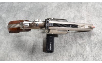 SMITH & WESSON ~ 19-3 ~ .357 MAGNUM - Image 5 of 9