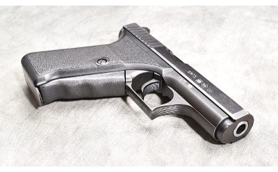HECKLER & KOCH ~ P7 ~ 9MM LUGER - Image 3 of 6